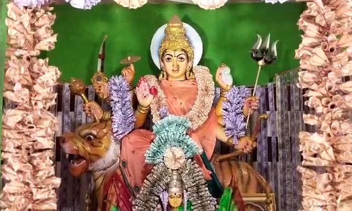  Sri Durga Malleshwari Ammavaru Decorated With 30 Lakhs Currency, Sri Durga Malle-TeluguStop.com