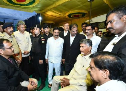  Interim Bail For Chandrababu...tdp Cadre Celebrating But...!?-TeluguStop.com