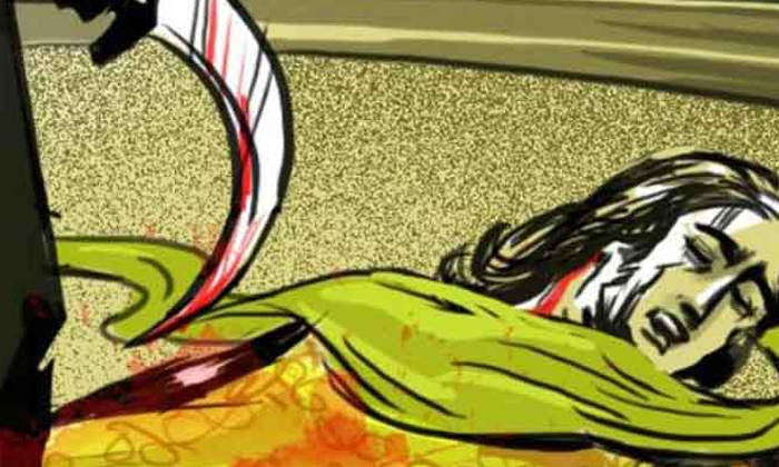  A Woman Was Brutally Murdered In Medak District The Body Was In A Rotten State ,-TeluguStop.com