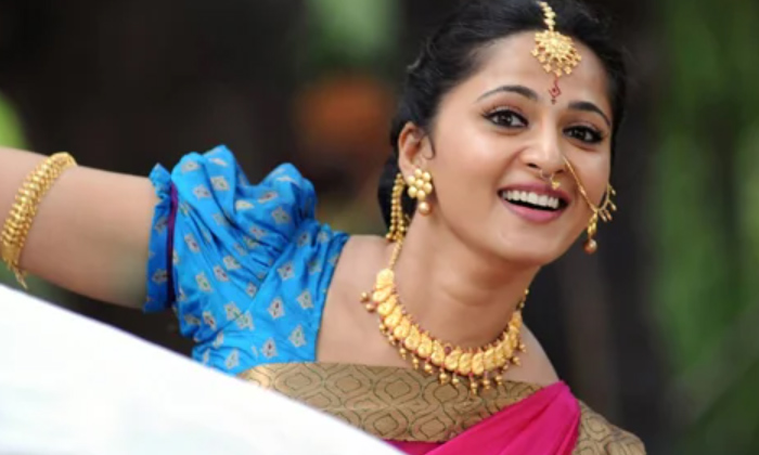 Telugu Anushka, Anushka Shetty, Arundathi, Baahubali, Tollywood-Movie