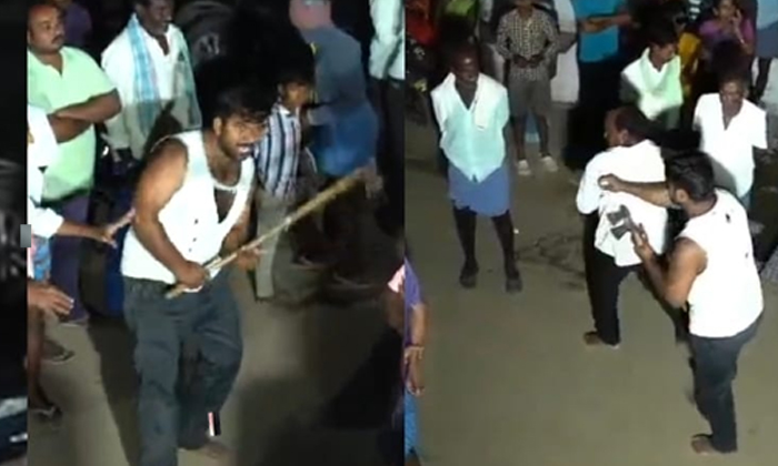  Bsp Candidate Vatte Janaiah Yadav Attacked With Axes , Axes, Vatte Janaiah Yadav-TeluguStop.com