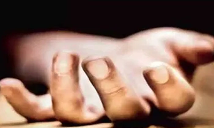  Constable Killed His Wife On Suspicion , Constable , Karnataka ,chamaraja Na-TeluguStop.com