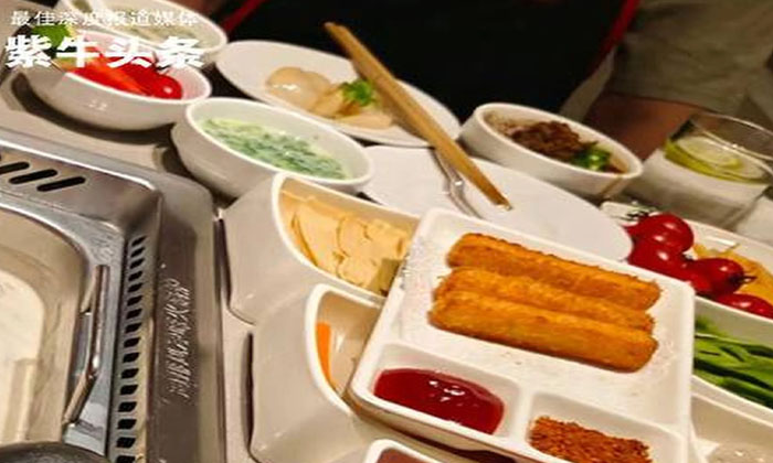  A Chinese Woman Spent Rs. 32 Lakhs In 9 Years For That One Dish , Hotpot, Haidil-TeluguStop.com