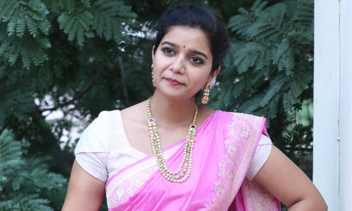  Colours Swathi: ఆ సీక్రెట్ వీడియో వల్ల న-TeluguStop.com