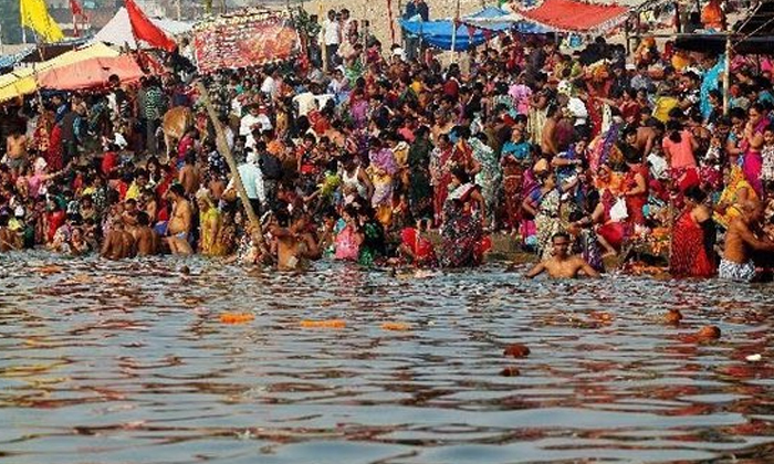 In The Holy Month Of Kartika, The Ganges In The Ponds And Wells Because , Kartik-TeluguStop.com