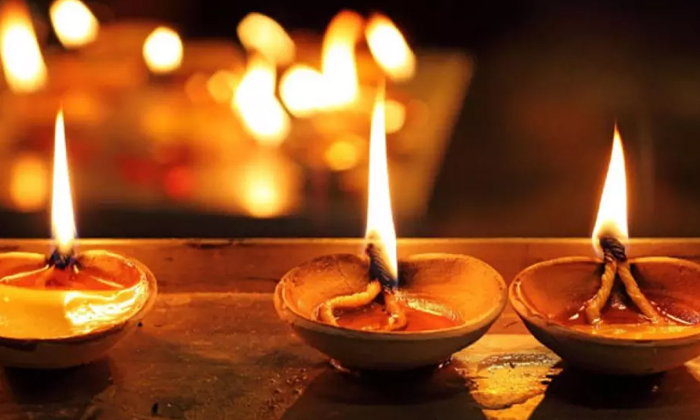  In The Month Of Kartika, 12 Lamps Are Lit At The Tulsi Fort If This Is Done, The-TeluguStop.com