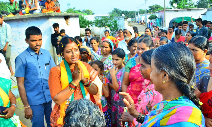  Women Are Queens In Sagar Nagarjuna Sagar Constituency , Nalgonda District , T-TeluguStop.com