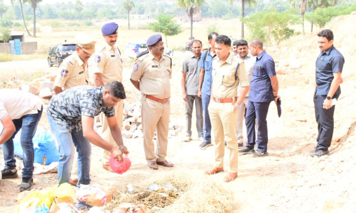  Police Burnt 32.754 Kg Of Ganjai Under The Direction Of District Drugs Disposal-TeluguStop.com