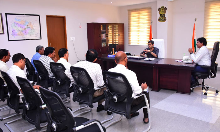 The Distribution Of Voter Information Slips Should Be Completed Within The Speci The Distribution Of Voter Information Slips Should Be Completed Within The Speci-TeluguStop.com