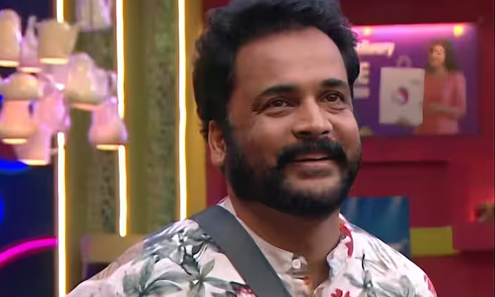  Sandeep Master Sensational Comments On Bigg Boss Host Nagarjuna , Nagarjuna, San-TeluguStop.com