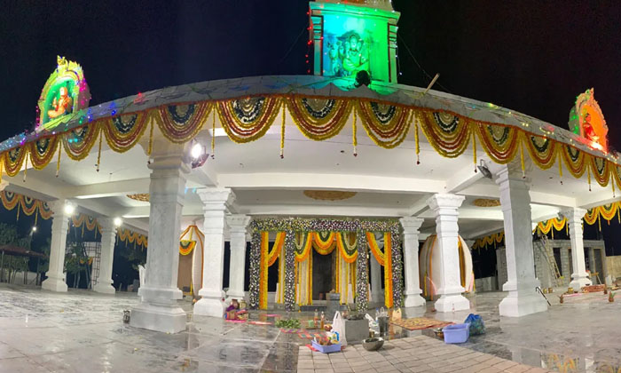 Telugu Temple, Boorugpalli, Devotional, Hari Krishna, Hindu Temple, Infratech, S