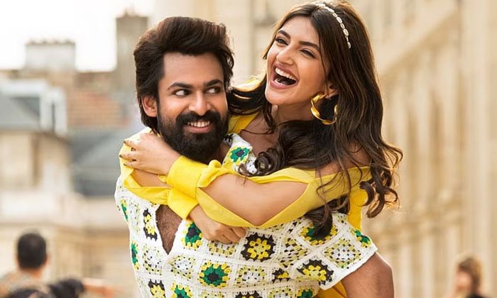  Aadikeshava Wraps Up Its Censor Formalities, Sreeleela, Panja Vaisshnav Tej, Aad-TeluguStop.com