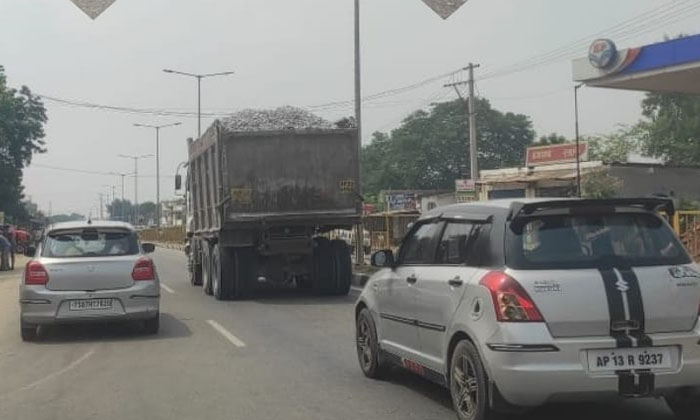  167 Highway Stopping With High Load...!-TeluguStop.com