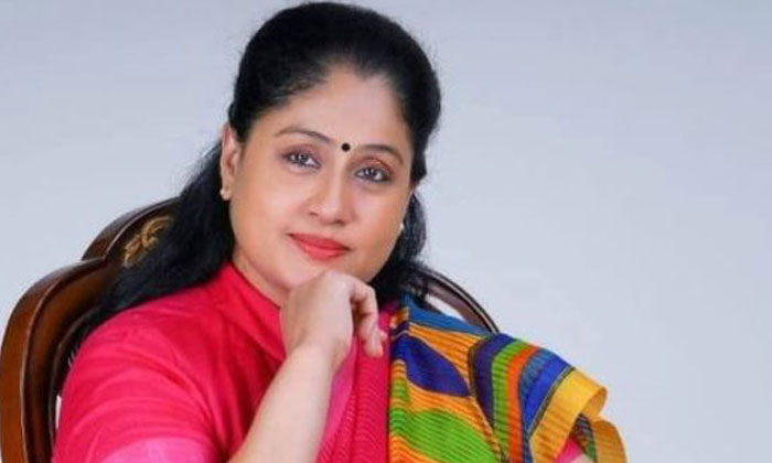  Is This The Real Reason Why Vijayashanthi Left Bjp , Ts Elections , Vijayasha-TeluguStop.com