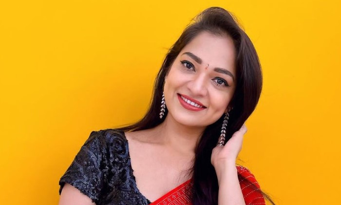 Telugu Ashwini, Bigboss Telugu, Bigg Boss, Contestant Bb, Gautham, Nagarjuna-Mov