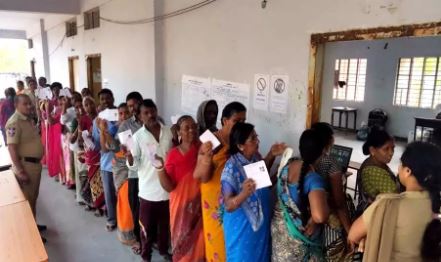  Polling Going On In Telangana..!!-TeluguStop.com