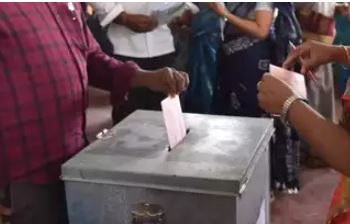  Concern Among Officials Who Did Not Receive Postal Ballot..!-TeluguStop.com