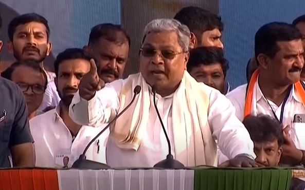  Kcr's Rule Is Corrupt..: Karnataka Cm Siddaramaiah-TeluguStop.com