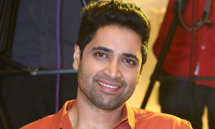  Actor Adivi Sesh Interesting Comments About Commercial Movies Details, Adivi Ses-TeluguStop.com