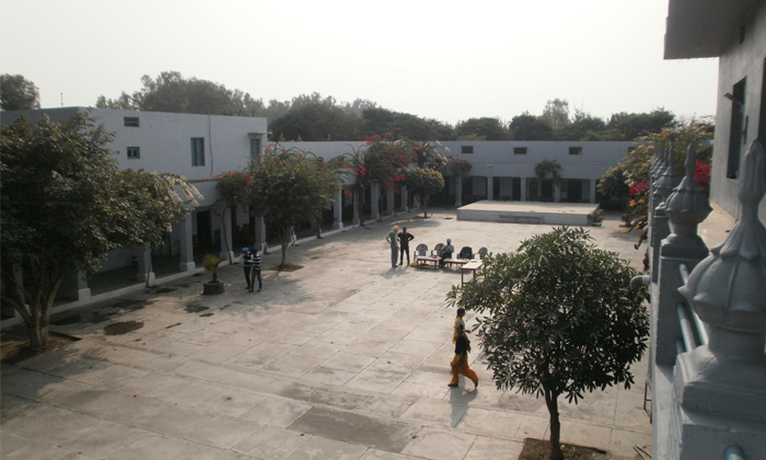 Canadian Nri Donates Rs 6.3l To College Details, Donation, Mukhwinderpal Singh U Canadian Nri Donates Rs 6.3l To College Details, Donation, Mukhwinderpal Singh U-TeluguStop.com