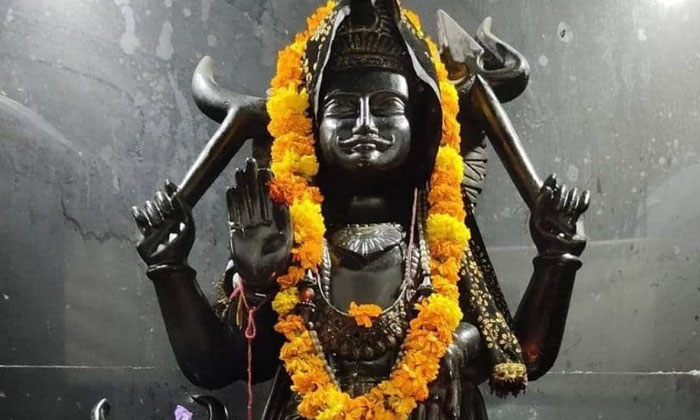 Telugu Crow, Devotional, Hinduism, Lord Shaniswara, Lord Surya, Yamuna Devi-Late