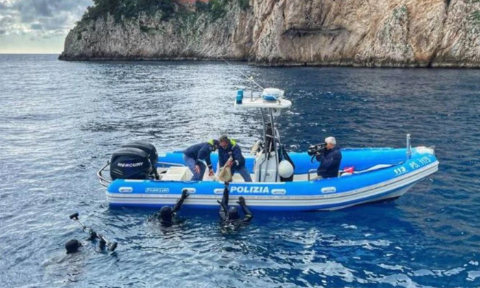 Telugu Shipwreck, Capri, Grotta Bianca, Naples, Obsidian Core, Obsidian Gold, Oc