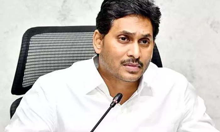  Is The Change In Ycp Good , Ycp, Politics, Ys Jagan, 30 To 40 Mlas, Jagan Mohan-TeluguStop.com