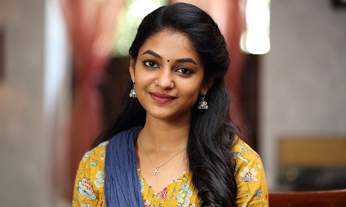 The Love Today Heroine Ivana Who Rejected The Chance With Vijay The Reason-TeluguStop.com