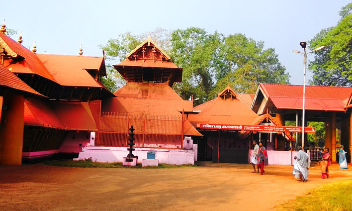 Telugu Bhakti, Devotees, Devotional, Ernakulam, Kerala, Kodungallursree-Latest N