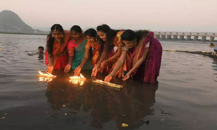 Telugu Bhakti, Devotional, Karthika Deepam, Kartika Maasam, Padyami, Poliswargam