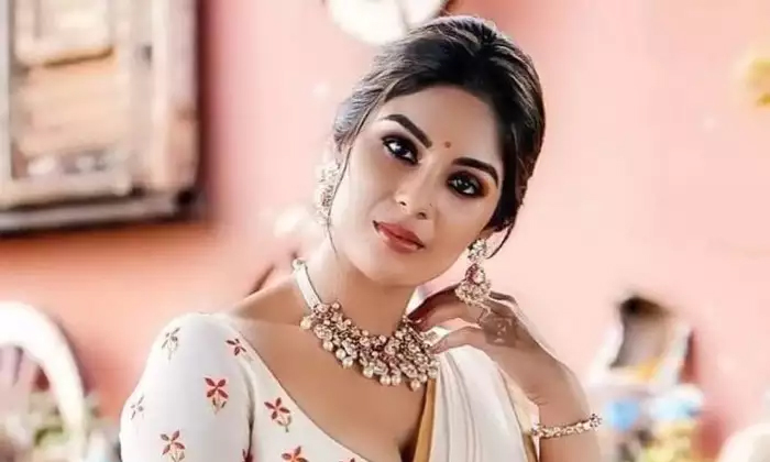 Telugu Bhimla Nayak, Bimbisaara, Devil, Samyuktha Menon, Samyukthamenon, Sir, Tr