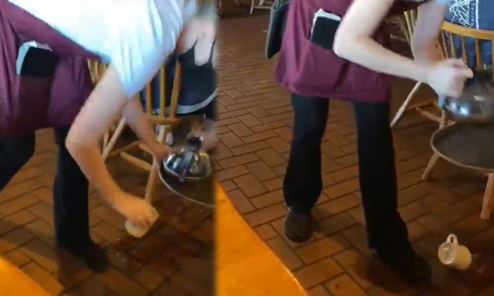  She Wanted To Do A Show In Front Of Customers But The Honor Was Gone The Video W-TeluguStop.com