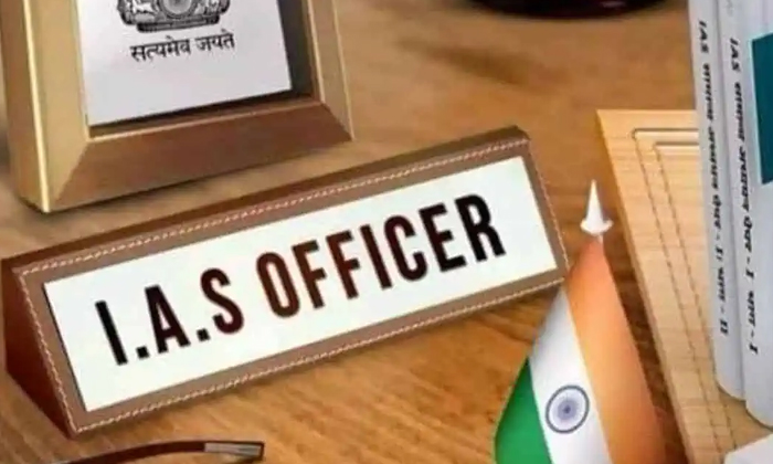  Six Ias Officers Transferred In Telangana State ,telangana Governament, Six Ias-TeluguStop.com