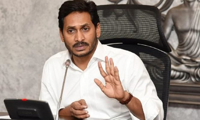  Turmoil In Jagan's Party Is Congress Sitting On The Boil , Ap Congress,ysrcp, Ap-TeluguStop.com