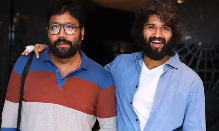  Vijay Devarakonda Missed The Offer Of 1000 Crore Rupees, Vijay Deverakonda, Ran-TeluguStop.com