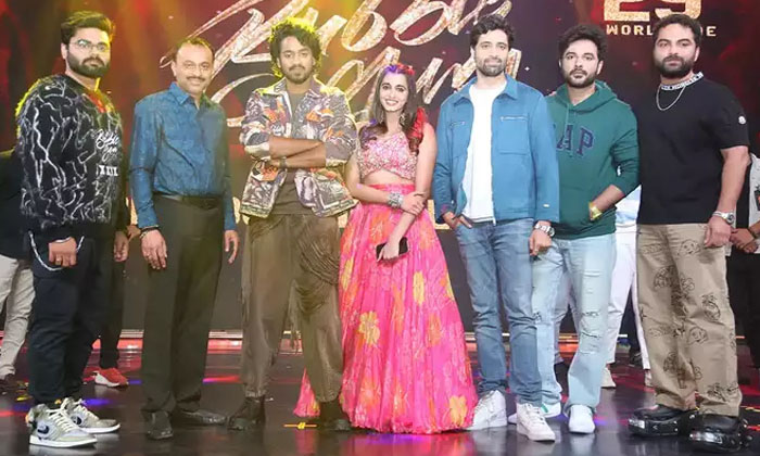 Telugu Anchor Suma, Bubblegum, Roshan, Siddujonnala, Tollywood, Vishwak Sen, Vis