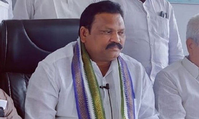  Change Of In-charges Is New Pareshan With Leaks , P.gannavaram Mla, Kondet-TeluguStop.com