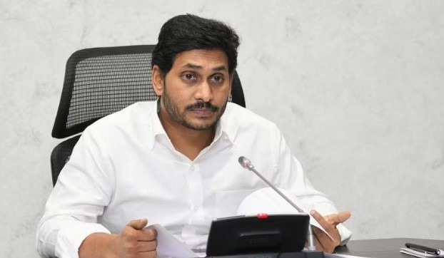  We Will Support Every Farmer Who Has Lost..: Cm Jagan-TeluguStop.com