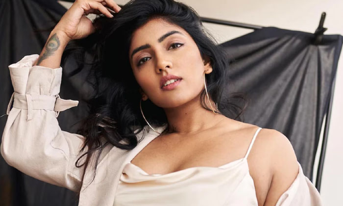 Telugu Ami Thumi, Eesha Rebba, Mohanakrishna, Tollywood-Movie