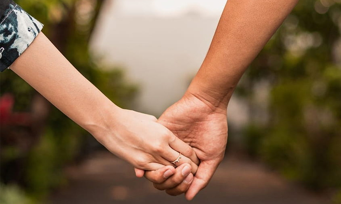 Telugu Ashok, Belagavi, Girlfriend, Karnataka, Lovers Eloped, Mother Punished, P