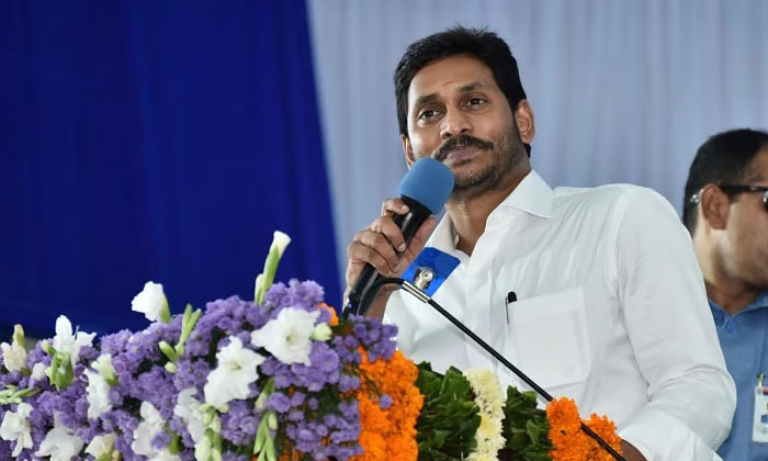  Jagan Has Increased The Dose On Pawan! According To The Scheme, Ys Jagan, Pawan-TeluguStop.com