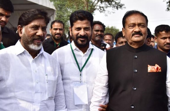  Revanth Reddy Is The New Cm Of Telangana Secretariat-TeluguStop.com