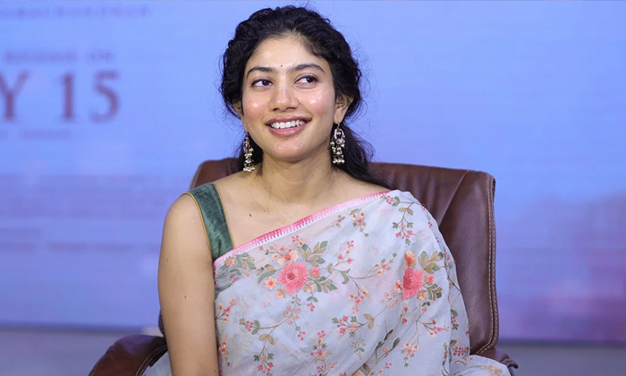  Sai Pallavi Once Again Reject A Telugu Film , Telugu Film, Sai Pallavi, Fida Mov-TeluguStop.com