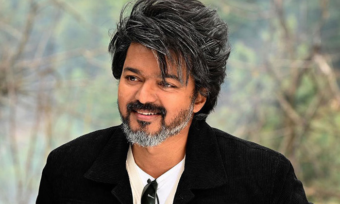  Vijay-to-turn-young-with-6-crs, Vijay Thalapathy, Turn Young, Kollywood,-TeluguStop.com