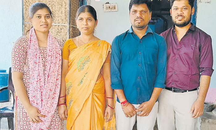 Telugu Iit Madras, Itt Nagpur, Revaiah, Swapna, Bai, Bai Story, Widow-Inspiratio