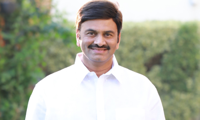  Ycp Mp Raghuramakrishna Raju Is Coming To His Own Constituency For Sankranti,ysr-TeluguStop.com