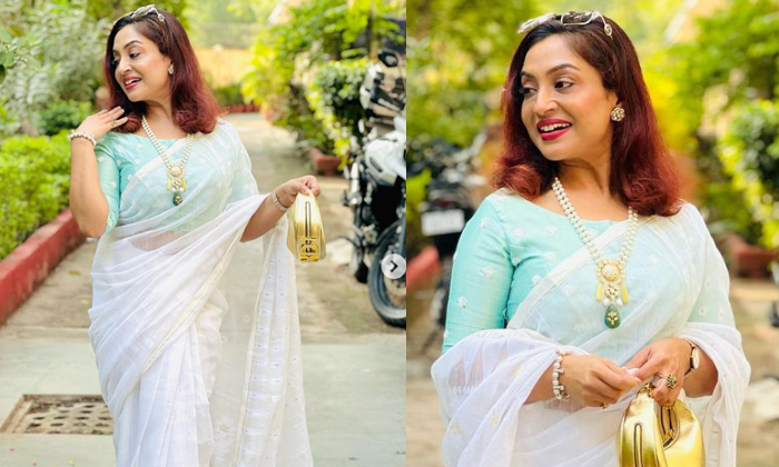 Telugu Delhi, Advisor, Rennie Joyy, Royalbank, Stock-Inspirational Storys Telugu Delhi, Advisor, Rennie Joyy, Royalbank, Stock-Inspirational Storys