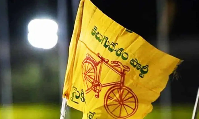  Tickets Panchayat In Joint Anantapur District Tdp..!! , Chandrababu, Anantapur-TeluguStop.com