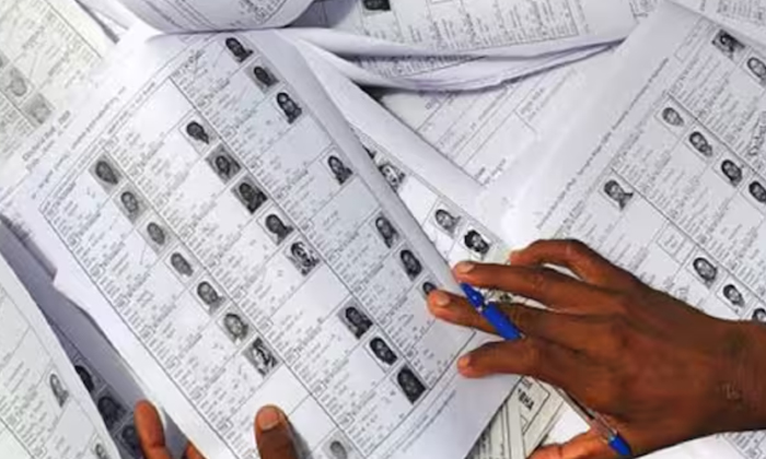  Final List Of Voters Released In Ap..!,ap,ap Voters List,ap Elections,ap Politic-TeluguStop.com