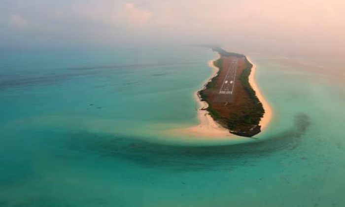 Telugu Abdul Gayum, China, India, Indias Cactus-Movie